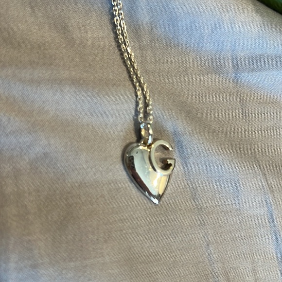 Gucci Heart Necklace - Picture 2 of 4